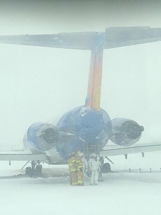 Sortie de piste à l'atterrissage d'un avion de Allegiant Air