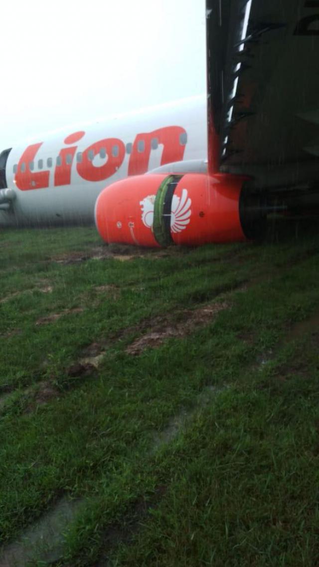 Sortie de piste à l'atterrissage d'un avion de Lion Air