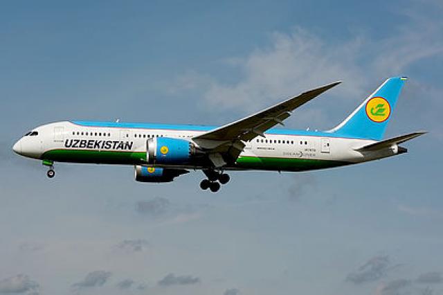 Urgence problème climatisation dans un avion de Uzbekistan Air