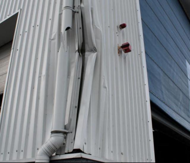 Un avion de Air Contractors heurte un batiment de l'aéroport