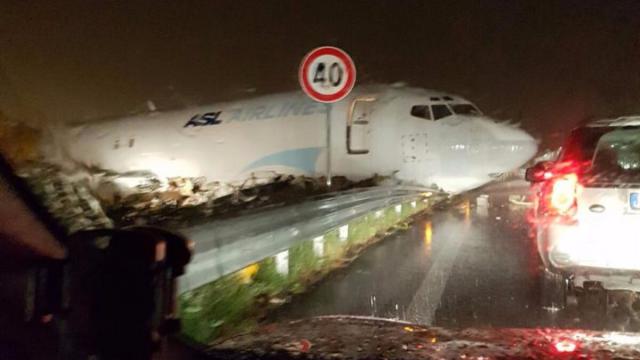 Sortie de piste à l'atterrissage d'un avion de ASL Airlines