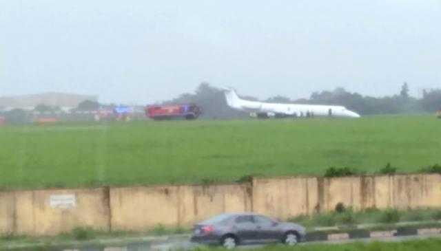 Sortie de piste d'un avion de XEjet à Lagos, Nigéria