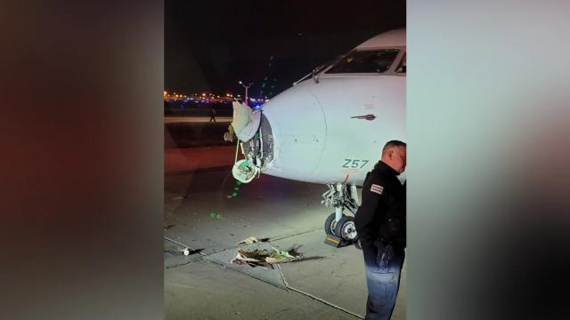 Un avion de American Airlines heurte un bus à Chicago