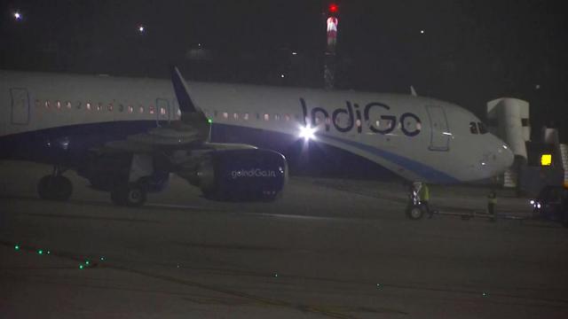 Un avion de IndiGo reste coincé en bout de piste à New Delhi
