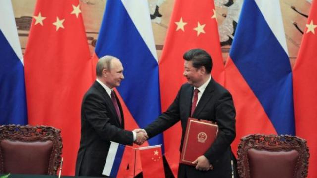 La Russie et la Chine signent un accord de coopération