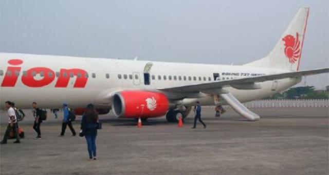 Des passagers menacent de brûler l'avion de Lion Air