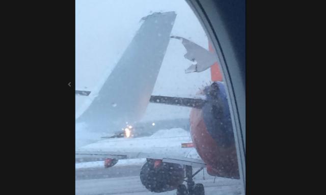 Un avion de American heurte un avion de Southwest au roulage