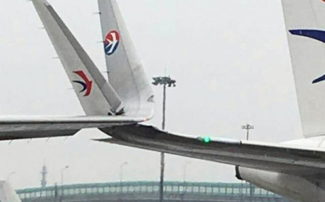 Deux avions de China Eastern se heurtent de l'aile