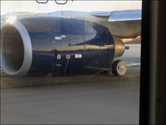 Double éclatement de pneus d'un avion de Aeromexico