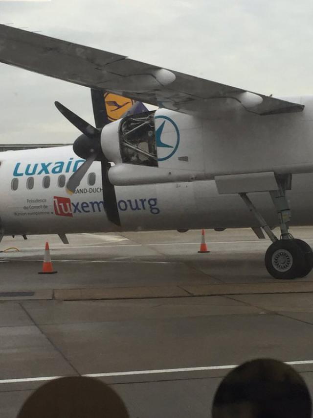 Un avion de Luxair perd des pièces de capot au décollage