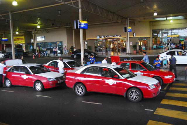 Les taxis, dommages collatéraux de Malaysia Airlines