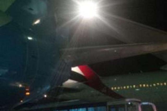 Un avion de Emirates heurte de l'aile un avion de Hak Air