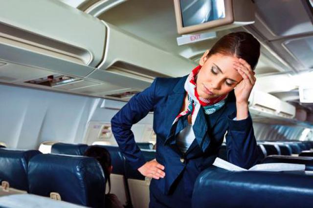 Une hôtesse se prostituait dans les toilettes de l'avion