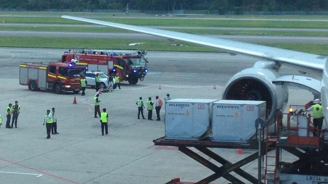 Un avion de Singapore Airline retardé par une poudre blanche