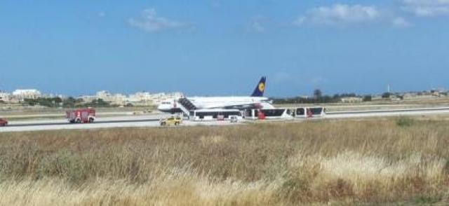 Alarme incendie à l'atterrissage d'un avion de Lufthansa
