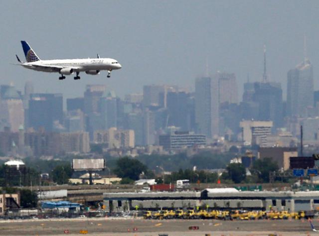 Après un incident, la FAA change les procédures à Newark